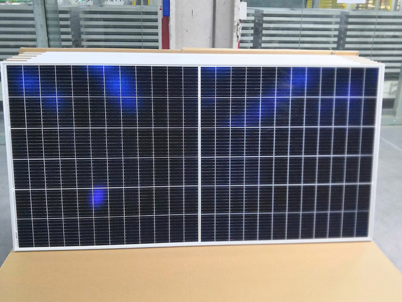  HETECH continua innovación tecnológica,  9BB la mitad de la celda se ha convertido en la corriente principal